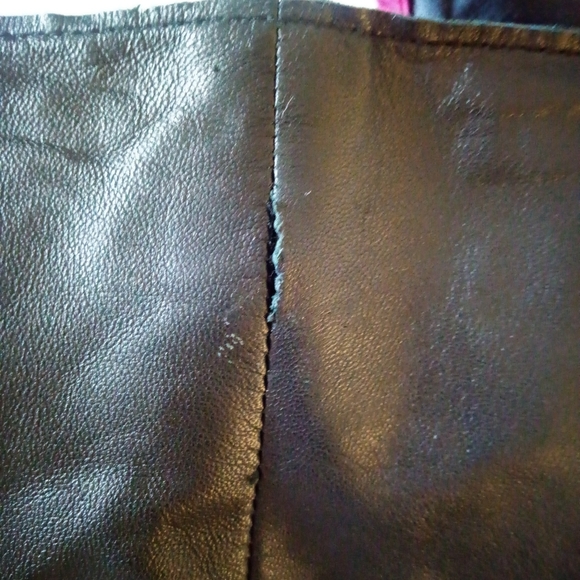 Roots 100% Leather skirt - Picture 6 of 6